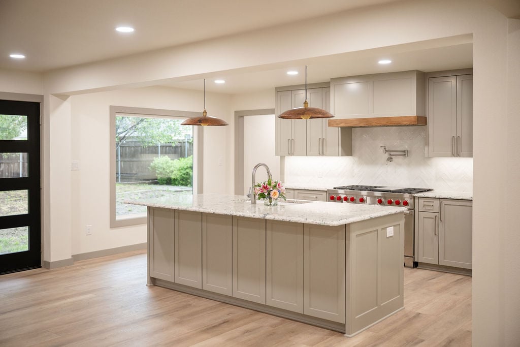 Wichita Falls Neutral Kitchen Remodel