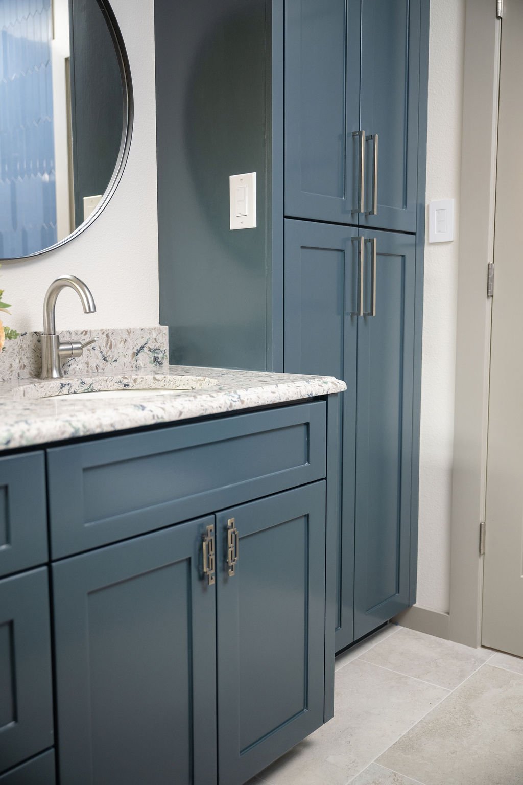 Wichita Falls Blue Bathroom Cabinets