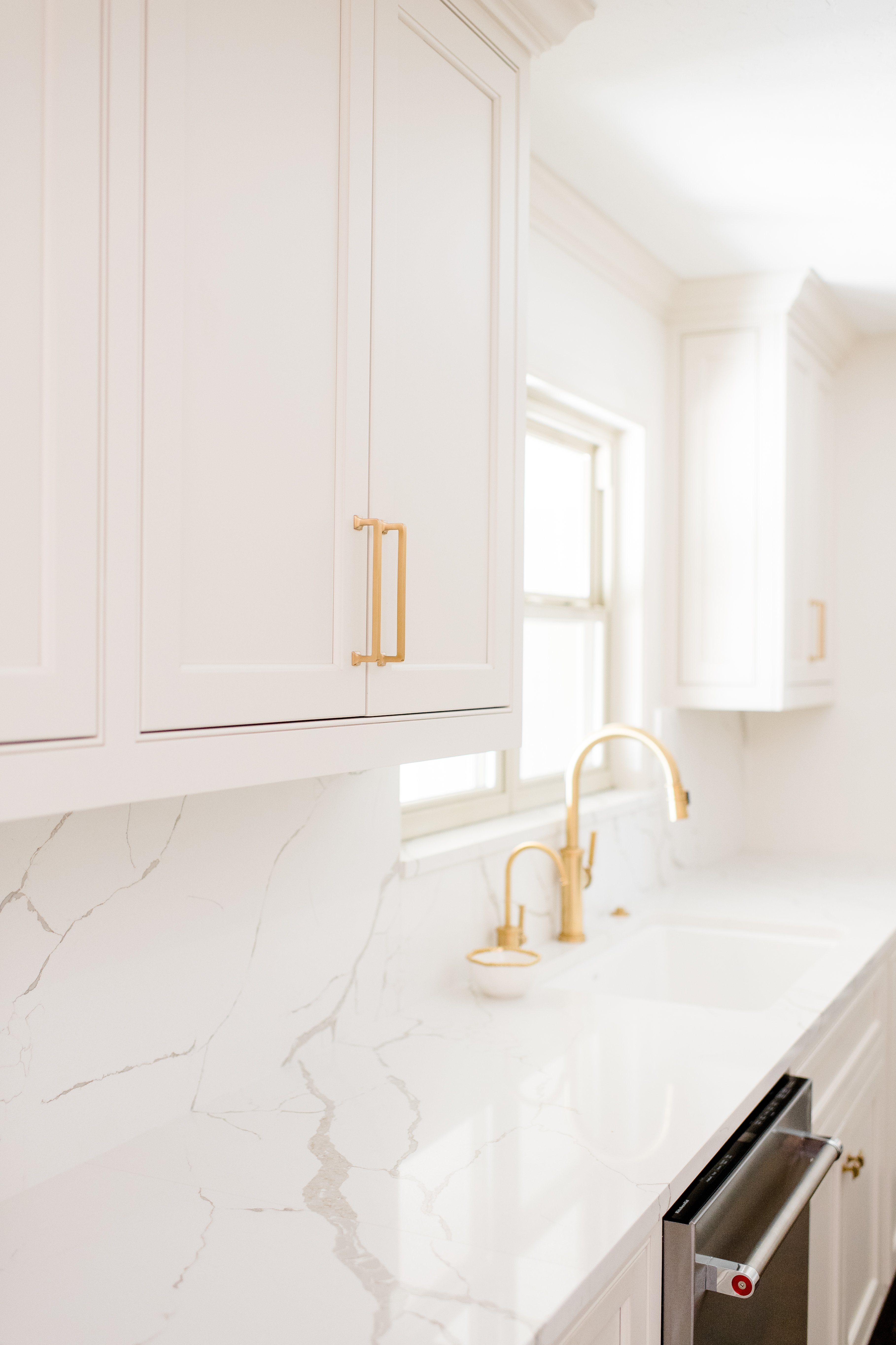 Wichita Falls Marble Countertops and Backsplash
