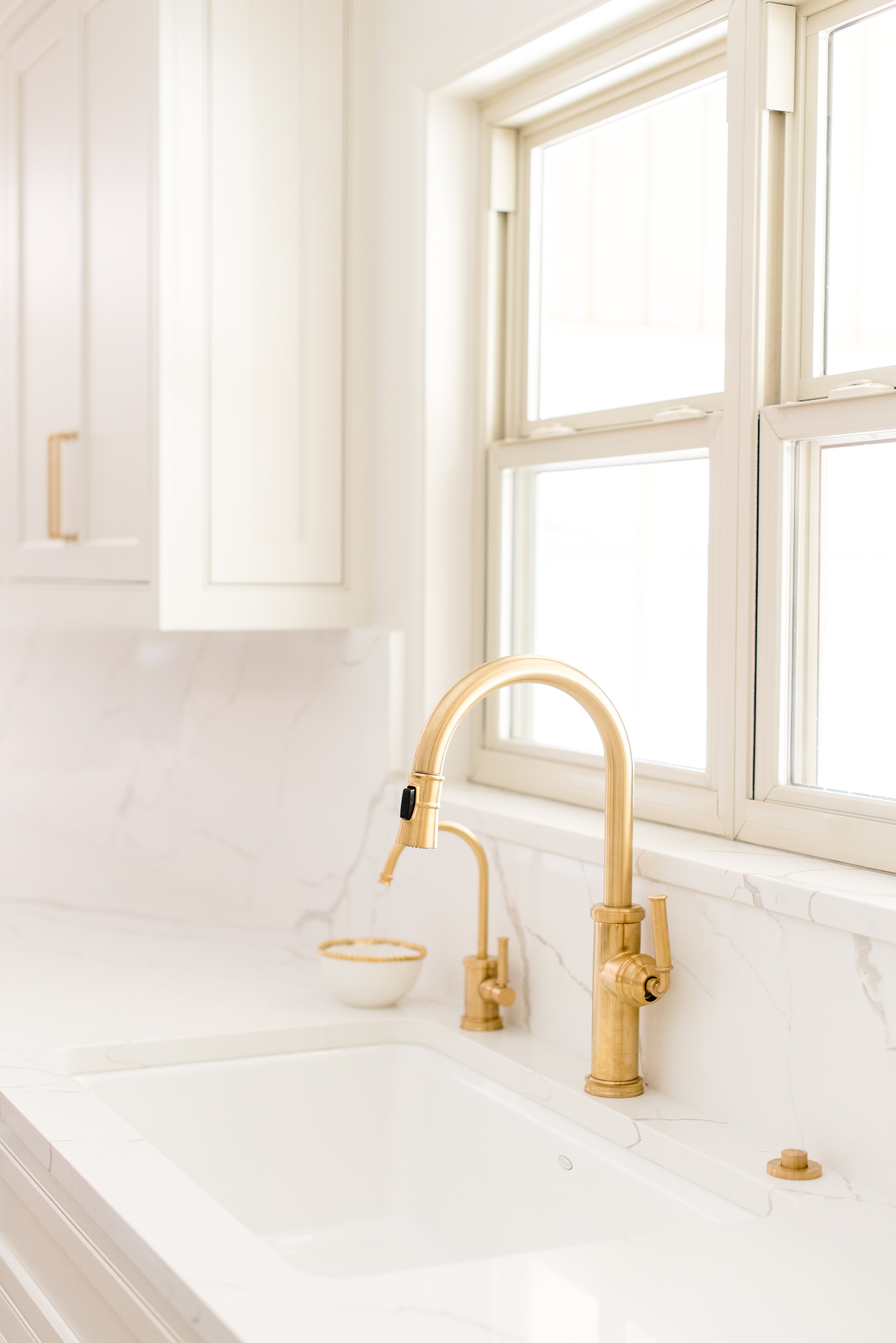 Wichita Falls Gold Kitchen Faucet 