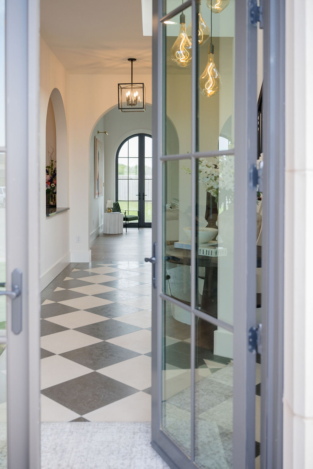Elegant Foyer