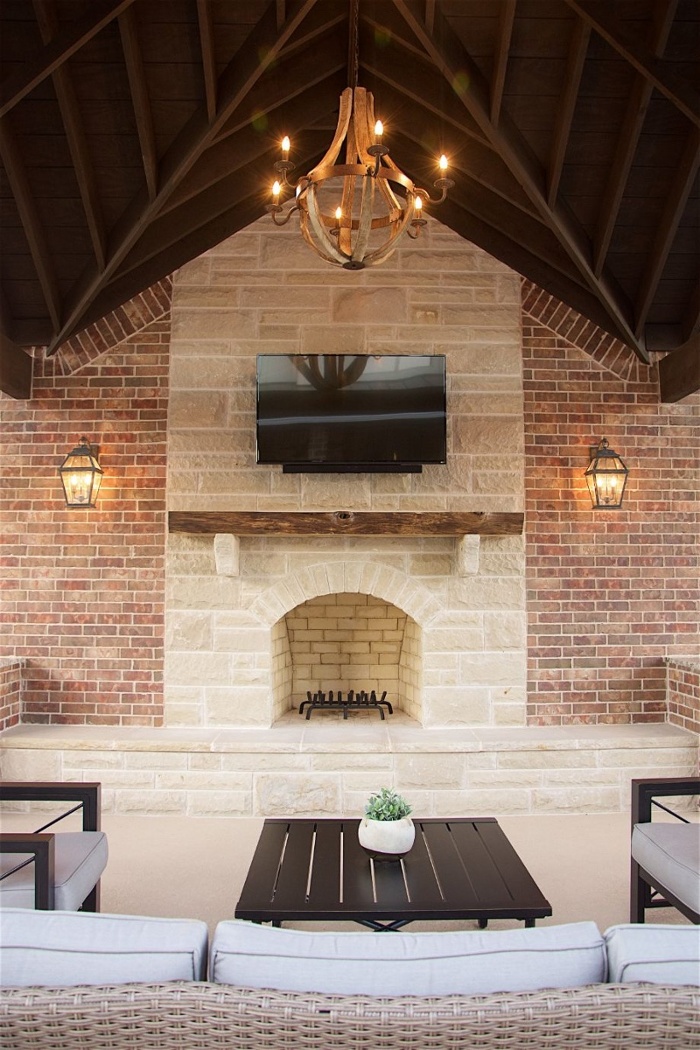 Axis Construction-outdor-entertainment-fireplace-1-1-1